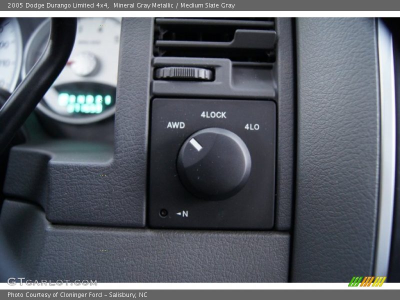 Mineral Gray Metallic / Medium Slate Gray 2005 Dodge Durango Limited 4x4