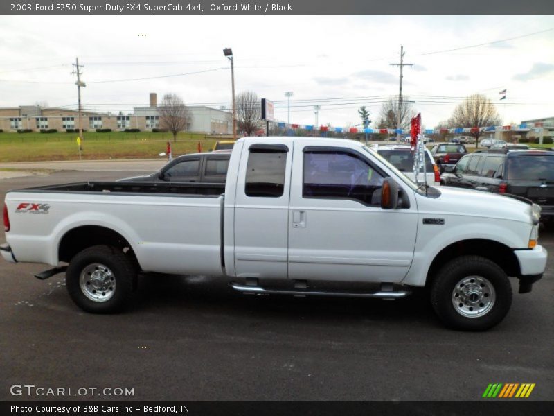 Oxford White / Black 2003 Ford F250 Super Duty FX4 SuperCab 4x4