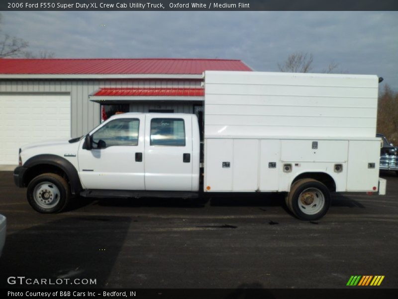 Oxford White / Medium Flint 2006 Ford F550 Super Duty XL Crew Cab Utility Truck