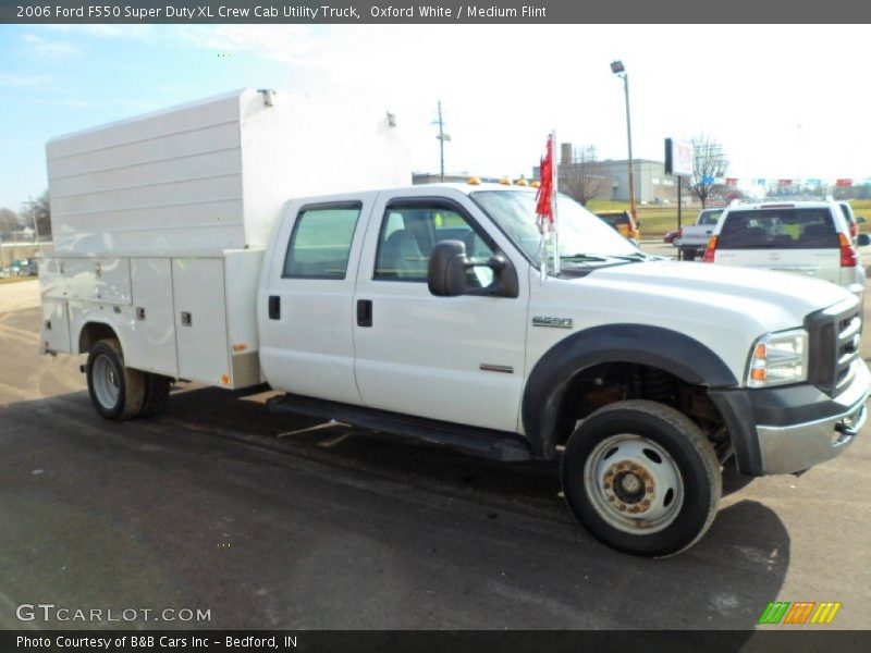 Oxford White / Medium Flint 2006 Ford F550 Super Duty XL Crew Cab Utility Truck