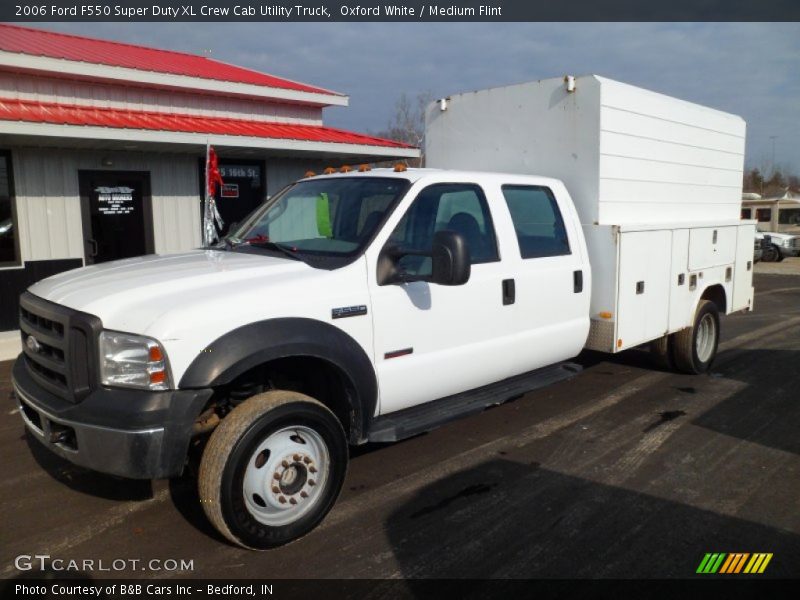 Oxford White / Medium Flint 2006 Ford F550 Super Duty XL Crew Cab Utility Truck