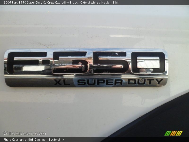 Oxford White / Medium Flint 2006 Ford F550 Super Duty XL Crew Cab Utility Truck