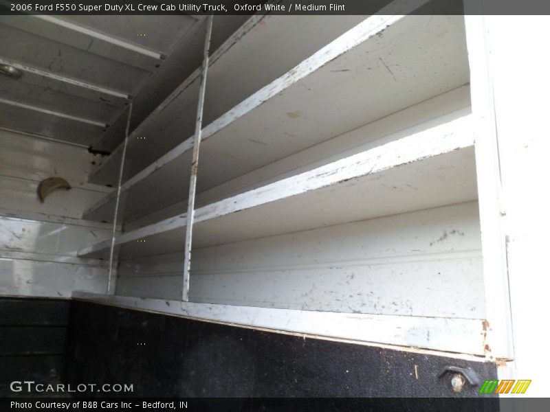 Oxford White / Medium Flint 2006 Ford F550 Super Duty XL Crew Cab Utility Truck