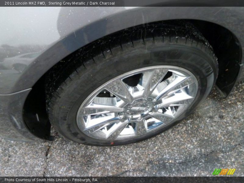 Sterling Grey Metallic / Dark Charcoal 2011 Lincoln MKZ FWD
