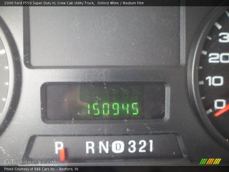 Oxford White / Medium Flint 2006 Ford F550 Super Duty XL Crew Cab Utility Truck