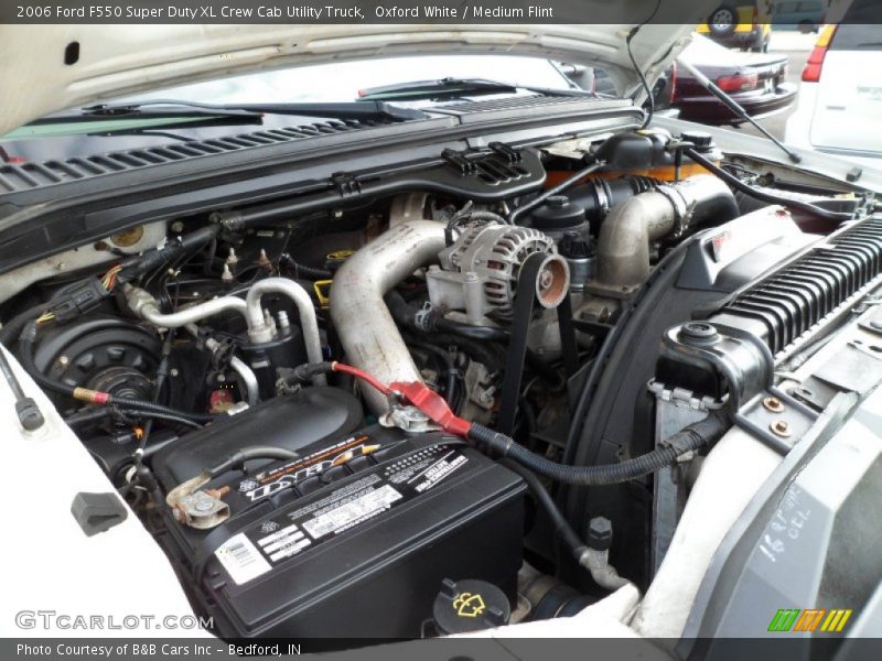 Oxford White / Medium Flint 2006 Ford F550 Super Duty XL Crew Cab Utility Truck