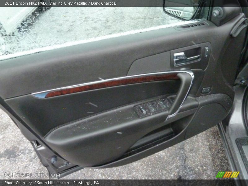 Sterling Grey Metallic / Dark Charcoal 2011 Lincoln MKZ FWD