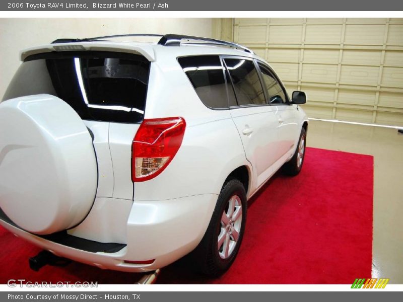 Blizzard White Pearl / Ash 2006 Toyota RAV4 Limited
