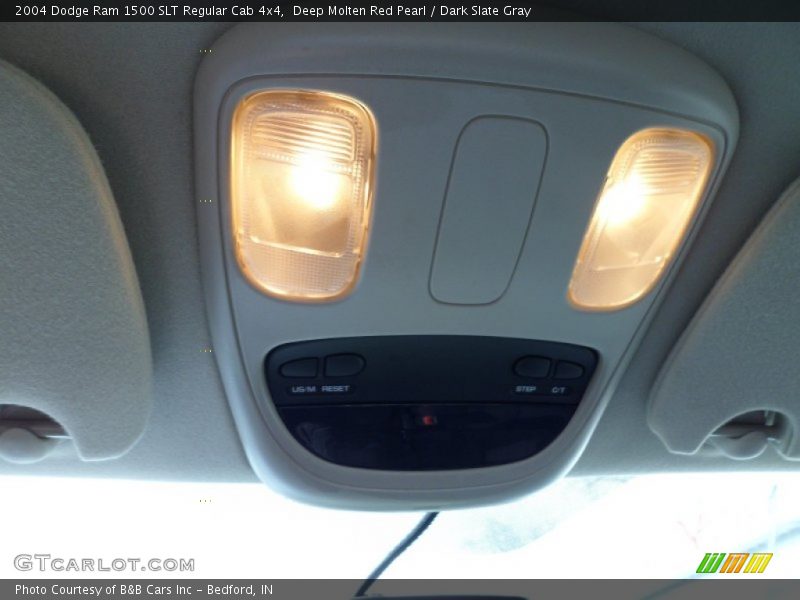 Deep Molten Red Pearl / Dark Slate Gray 2004 Dodge Ram 1500 SLT Regular Cab 4x4