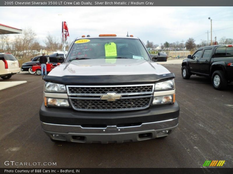 Silver Birch Metallic / Medium Gray 2005 Chevrolet Silverado 3500 LT Crew Cab Dually