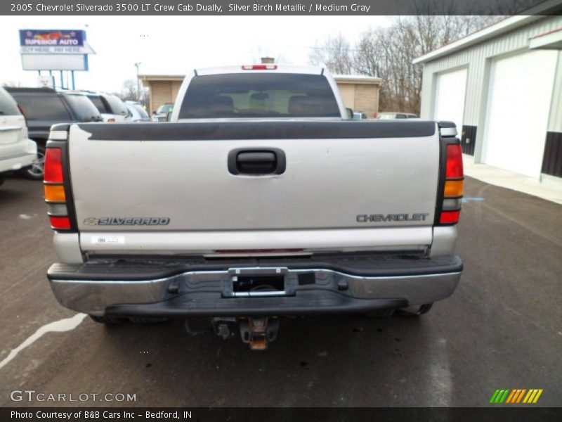 Silver Birch Metallic / Medium Gray 2005 Chevrolet Silverado 3500 LT Crew Cab Dually