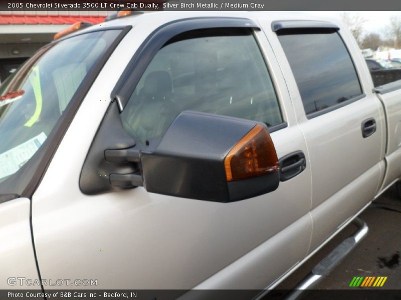 Silver Birch Metallic / Medium Gray 2005 Chevrolet Silverado 3500 LT Crew Cab Dually
