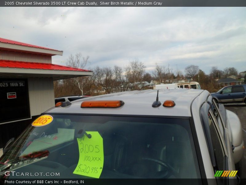 Silver Birch Metallic / Medium Gray 2005 Chevrolet Silverado 3500 LT Crew Cab Dually