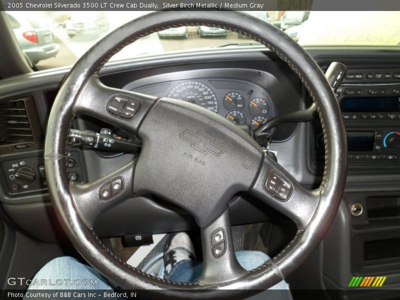  2005 Silverado 3500 LT Crew Cab Dually Steering Wheel