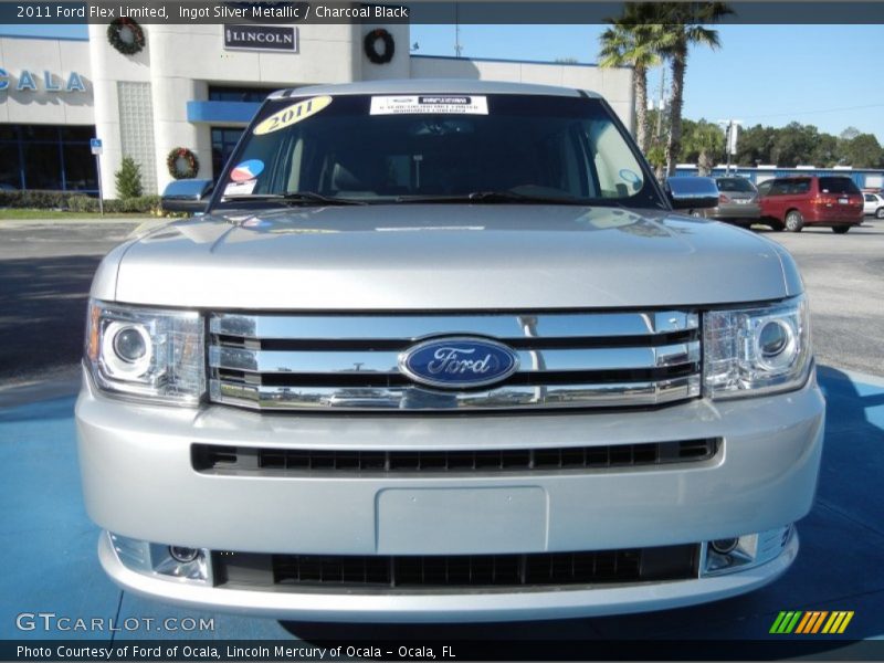 Ingot Silver Metallic / Charcoal Black 2011 Ford Flex Limited