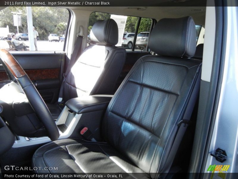 Ingot Silver Metallic / Charcoal Black 2011 Ford Flex Limited
