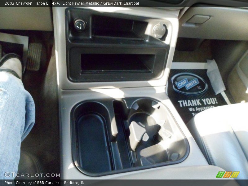 Light Pewter Metallic / Gray/Dark Charcoal 2003 Chevrolet Tahoe LT 4x4