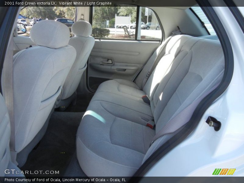 Vibrant White / Light Graphite 2001 Ford Crown Victoria LX