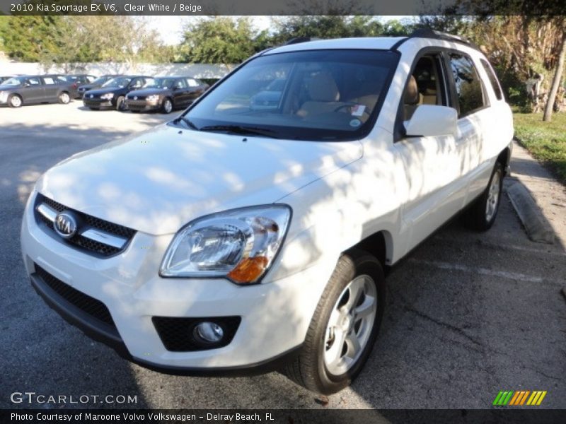 Clear White / Beige 2010 Kia Sportage EX V6