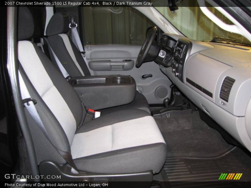 Black / Dark Titanium Gray 2007 Chevrolet Silverado 1500 LS Regular Cab 4x4