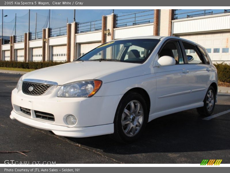 Clear White / Gray 2005 Kia Spectra 5 Wagon