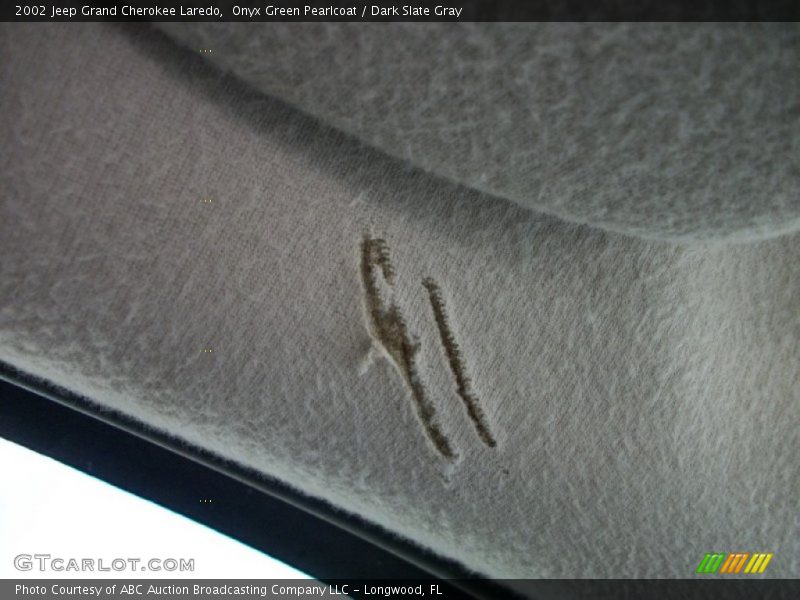 Onyx Green Pearlcoat / Dark Slate Gray 2002 Jeep Grand Cherokee Laredo