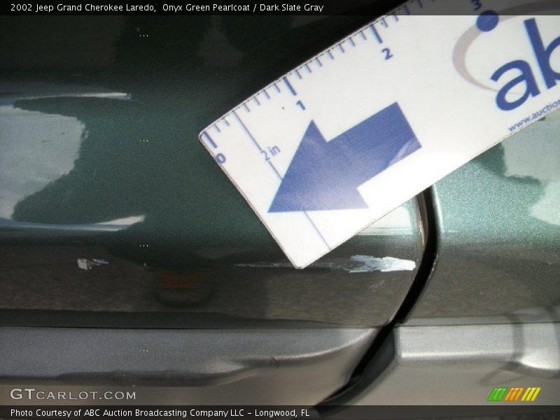 Onyx Green Pearlcoat / Dark Slate Gray 2002 Jeep Grand Cherokee Laredo