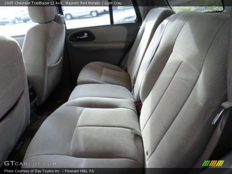 Majestic Red Metallic / Light Gray 2005 Chevrolet TrailBlazer LS 4x4