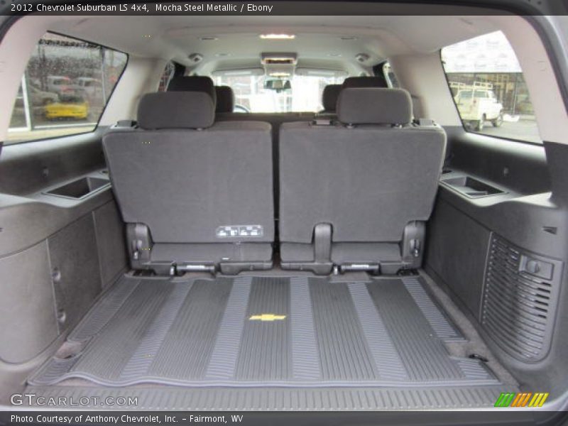  2012 Suburban LS 4x4 Trunk