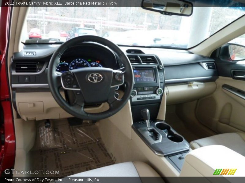 Barcelona Red Metallic / Ivory 2012 Toyota Camry Hybrid XLE