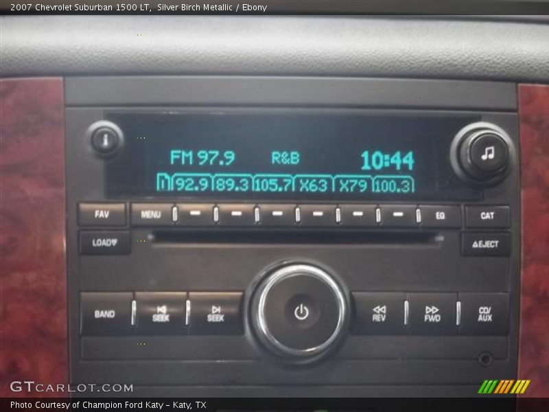 Silver Birch Metallic / Ebony 2007 Chevrolet Suburban 1500 LT