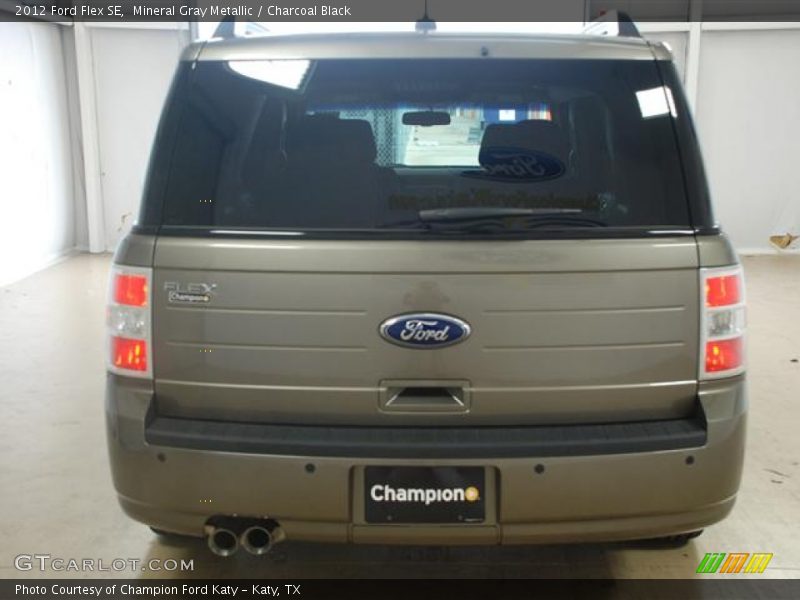 Mineral Gray Metallic / Charcoal Black 2012 Ford Flex SE