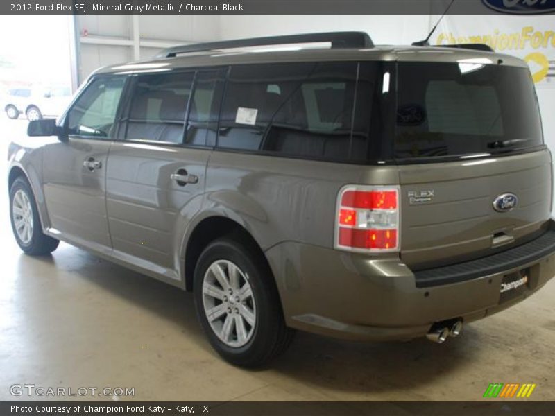 Mineral Gray Metallic / Charcoal Black 2012 Ford Flex SE