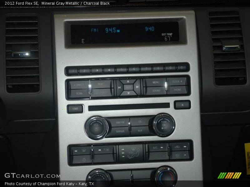 Mineral Gray Metallic / Charcoal Black 2012 Ford Flex SE