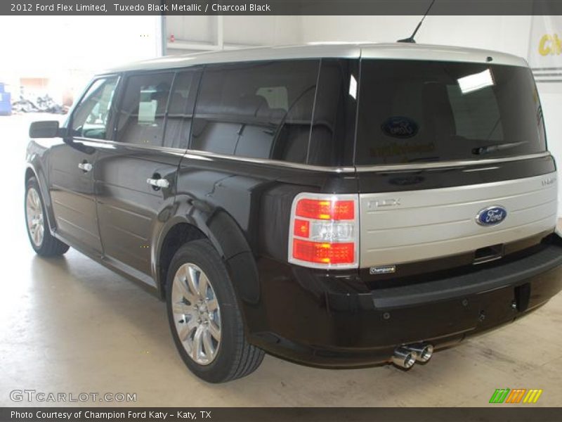 Tuxedo Black Metallic / Charcoal Black 2012 Ford Flex Limited