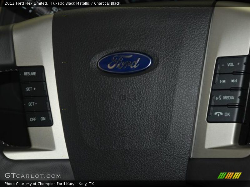 Tuxedo Black Metallic / Charcoal Black 2012 Ford Flex Limited