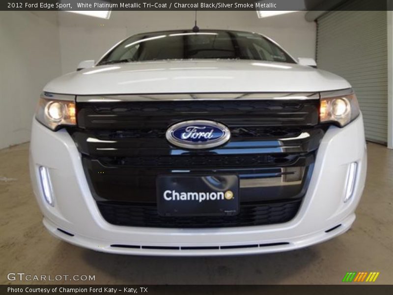 White Platinum Metallic Tri-Coat / Charcoal Black/Silver Smoke Metallic 2012 Ford Edge Sport