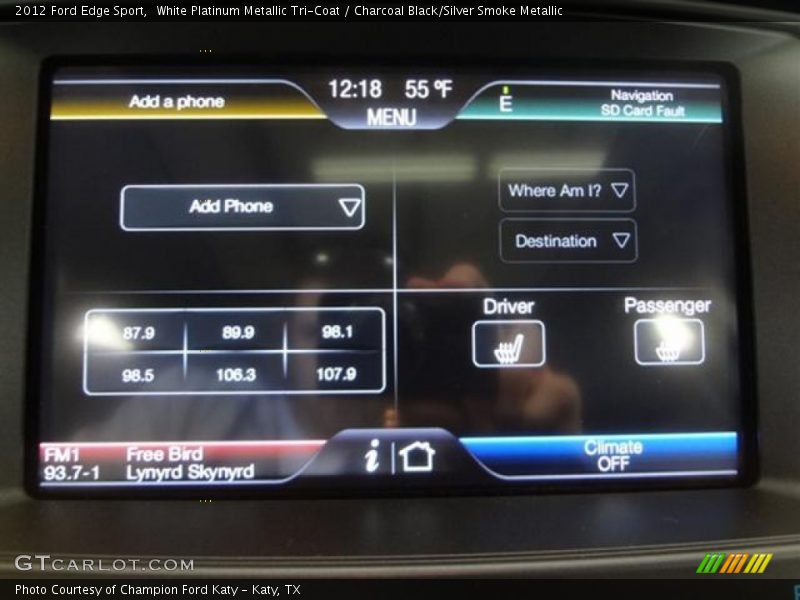White Platinum Metallic Tri-Coat / Charcoal Black/Silver Smoke Metallic 2012 Ford Edge Sport