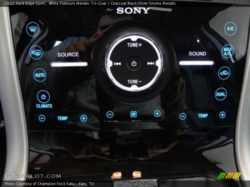 Controls of 2012 Edge Sport