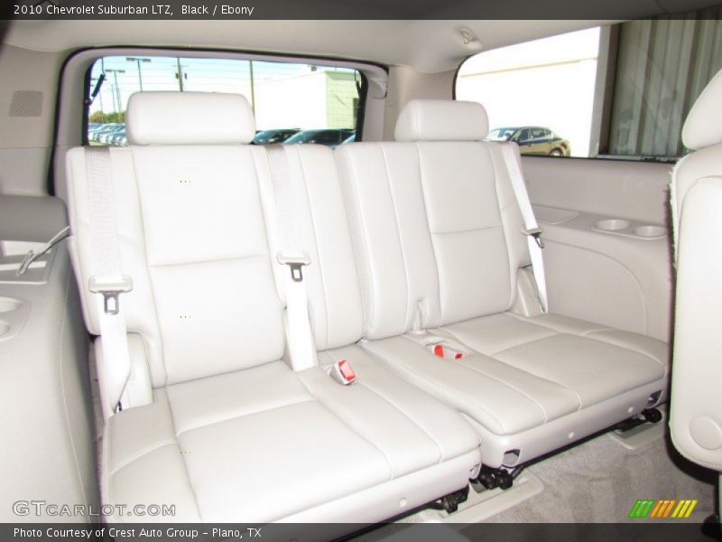  2010 Suburban LTZ Ebony Interior