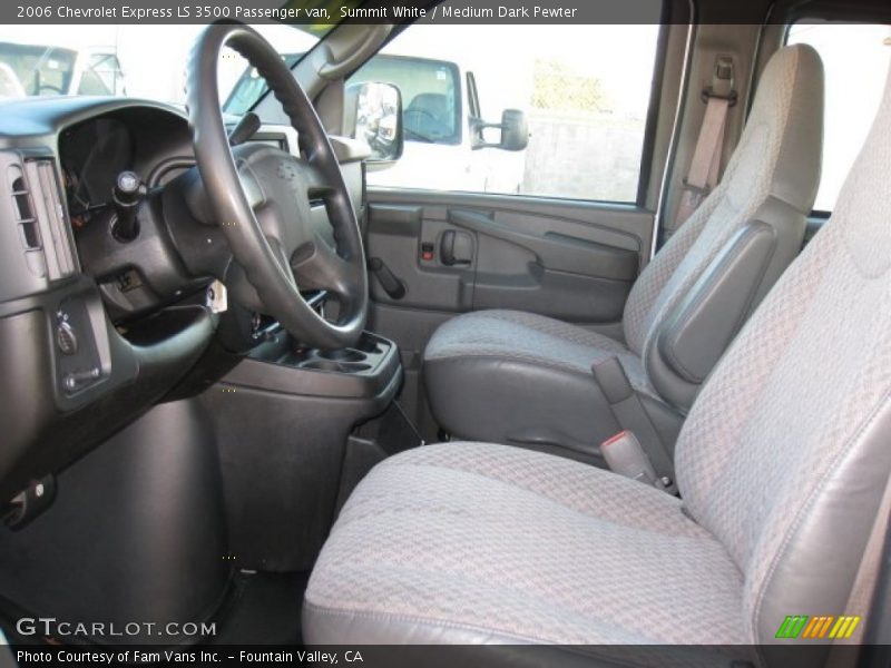 Summit White / Medium Dark Pewter 2006 Chevrolet Express LS 3500 Passenger van