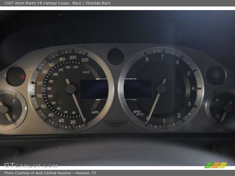  2007 V8 Vantage Coupe Coupe Gauges