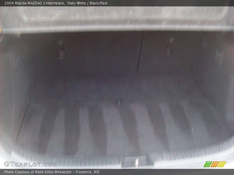 Rally White / Black/Red 2004 Mazda MAZDA3 s Hatchback