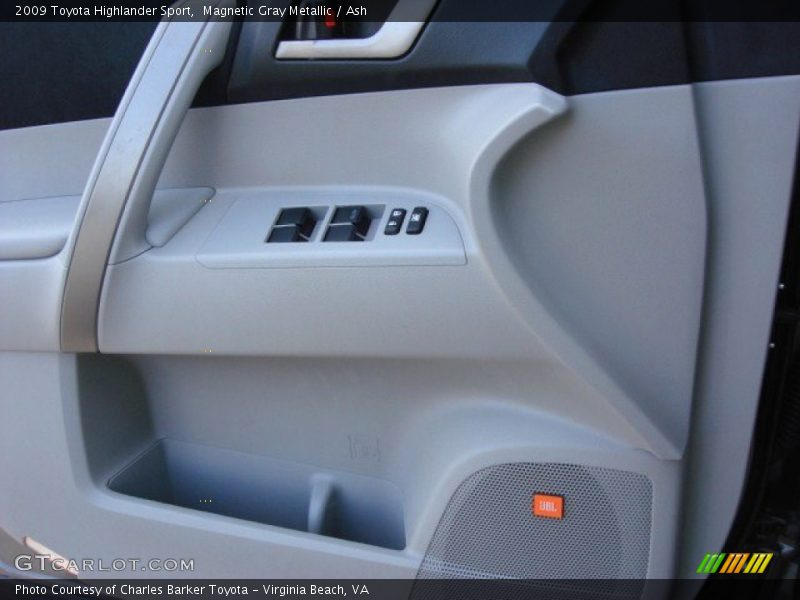 Magnetic Gray Metallic / Ash 2009 Toyota Highlander Sport