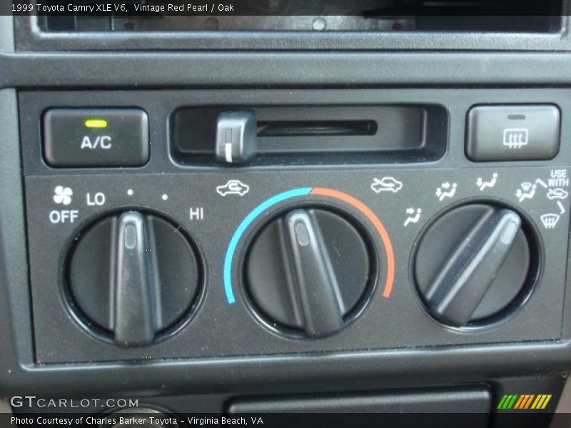 Controls of 1999 Camry XLE V6