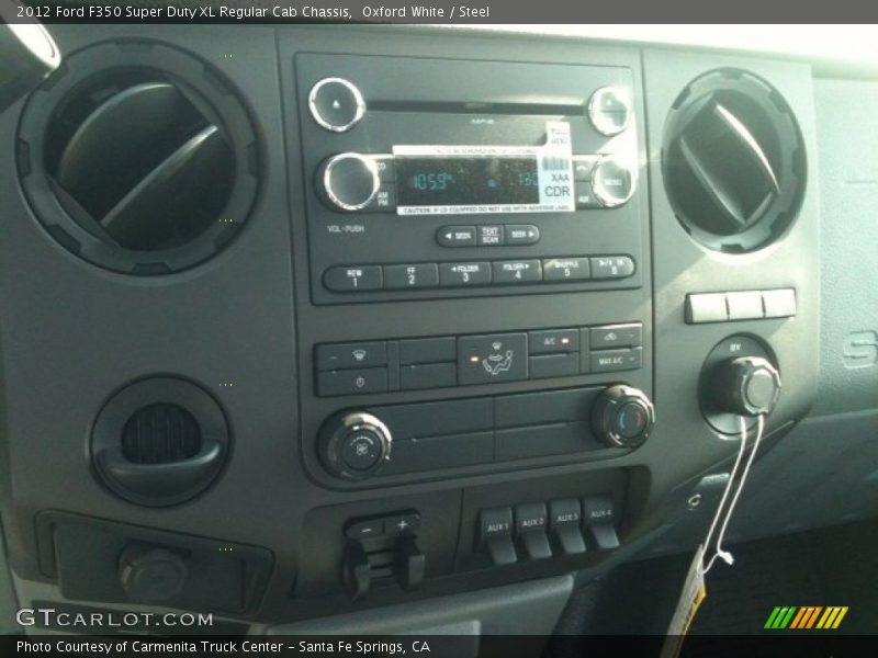 Controls of 2012 F350 Super Duty XL Regular Cab Chassis
