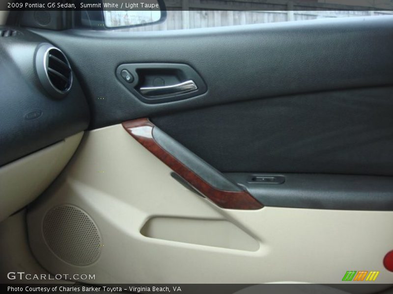 Summit White / Light Taupe 2009 Pontiac G6 Sedan
