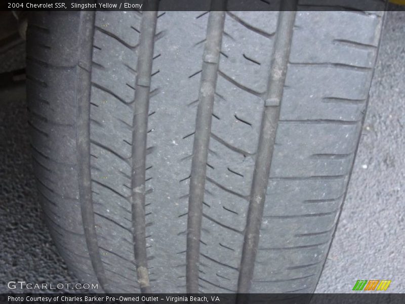 Slingshot Yellow / Ebony 2004 Chevrolet SSR