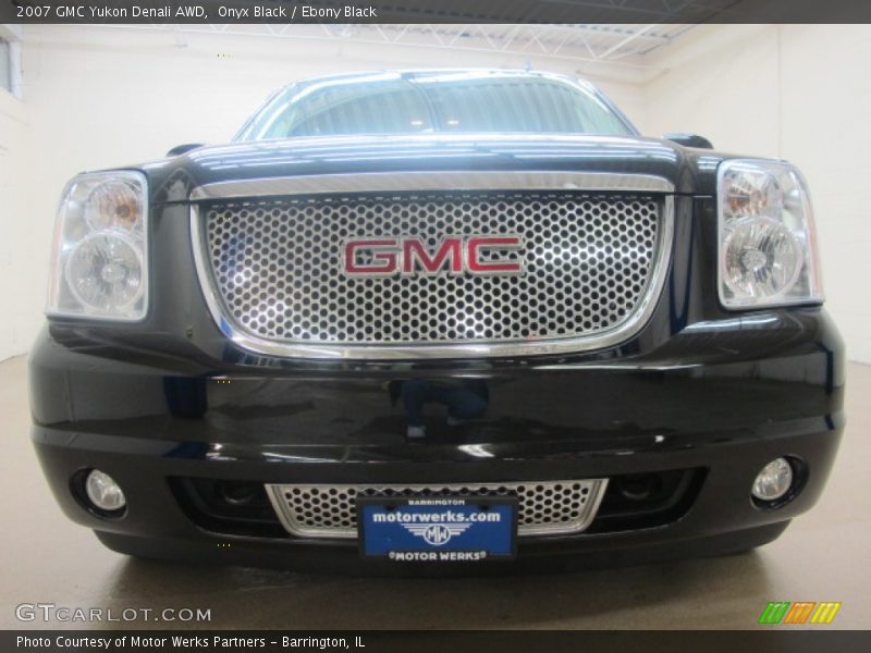 Onyx Black / Ebony Black 2007 GMC Yukon Denali AWD