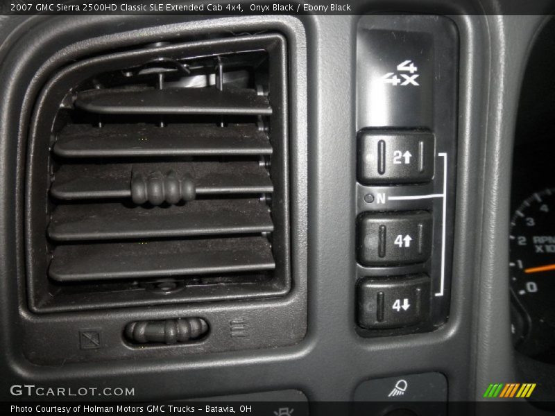 Onyx Black / Ebony Black 2007 GMC Sierra 2500HD Classic SLE Extended Cab 4x4